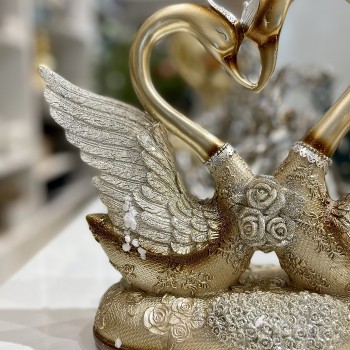 Tượng trang trí thiên nga trái tim